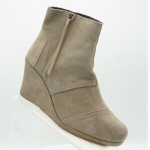 TOMS Taupe Suede Womens Wedge Ankle Zip Booties Boots Size 7 5